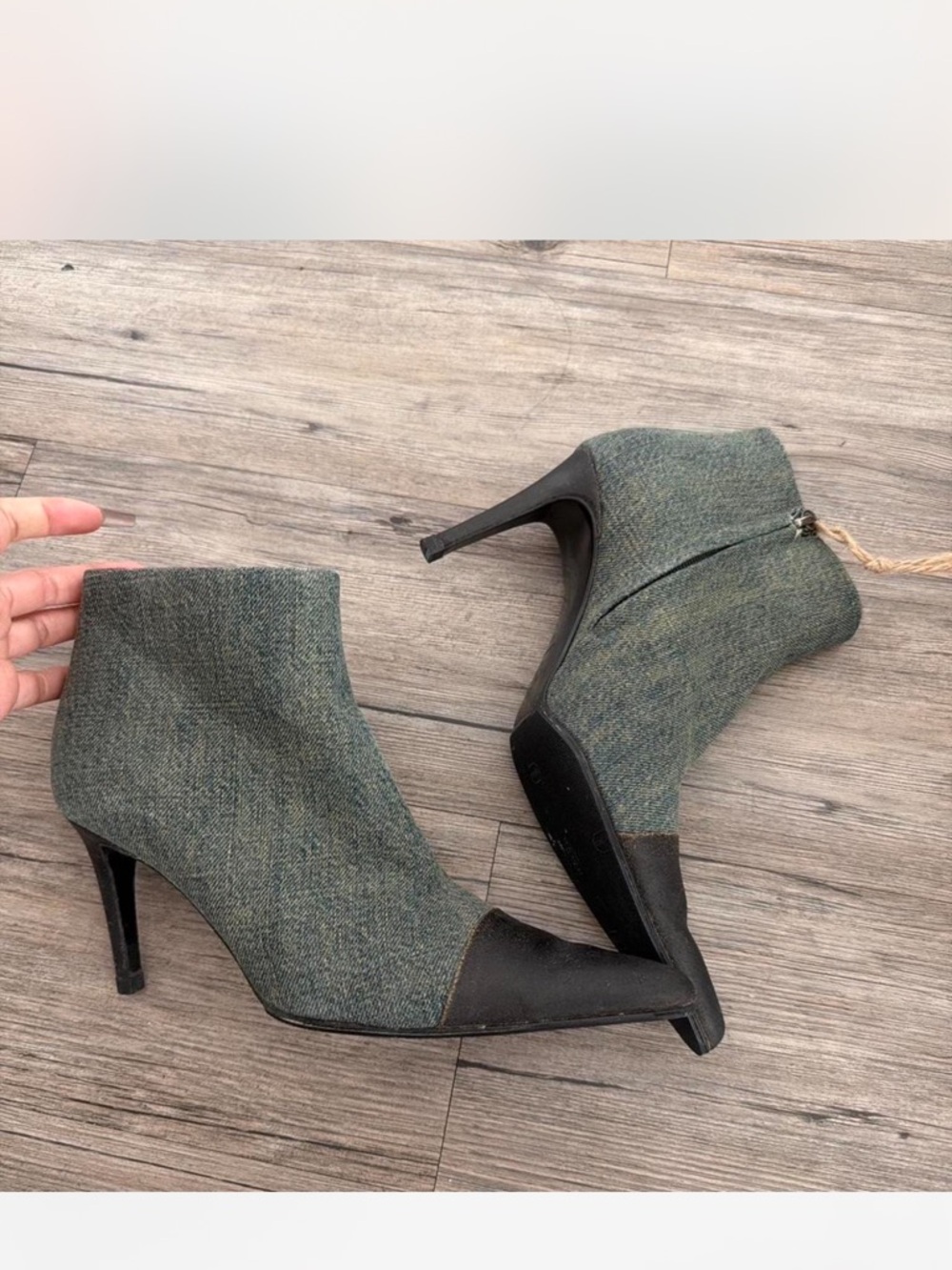 CHANEL Green Tweed & Black Leather Pointed-Toe Ankle Booties